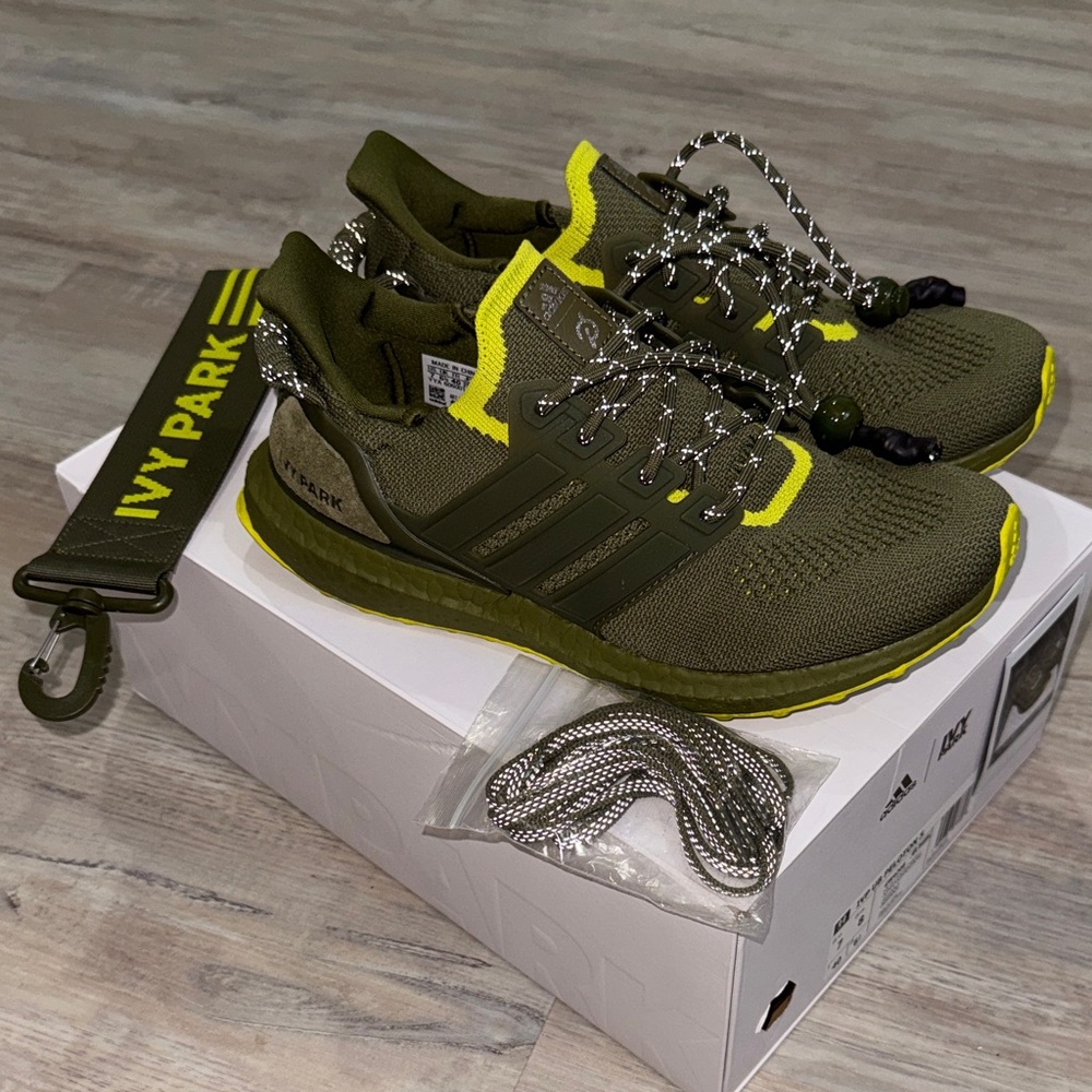 Ivy Park: Adidas Women's Green/Yellow Sneakers with Extra Laces & Wristlet Size8